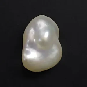 Keshi Pearl  - 5.84 Carats