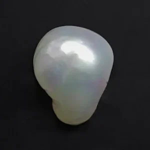 Keshi Pearl  - 3.10 Carats