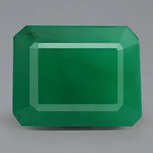 Emerald - 3.79 Carats